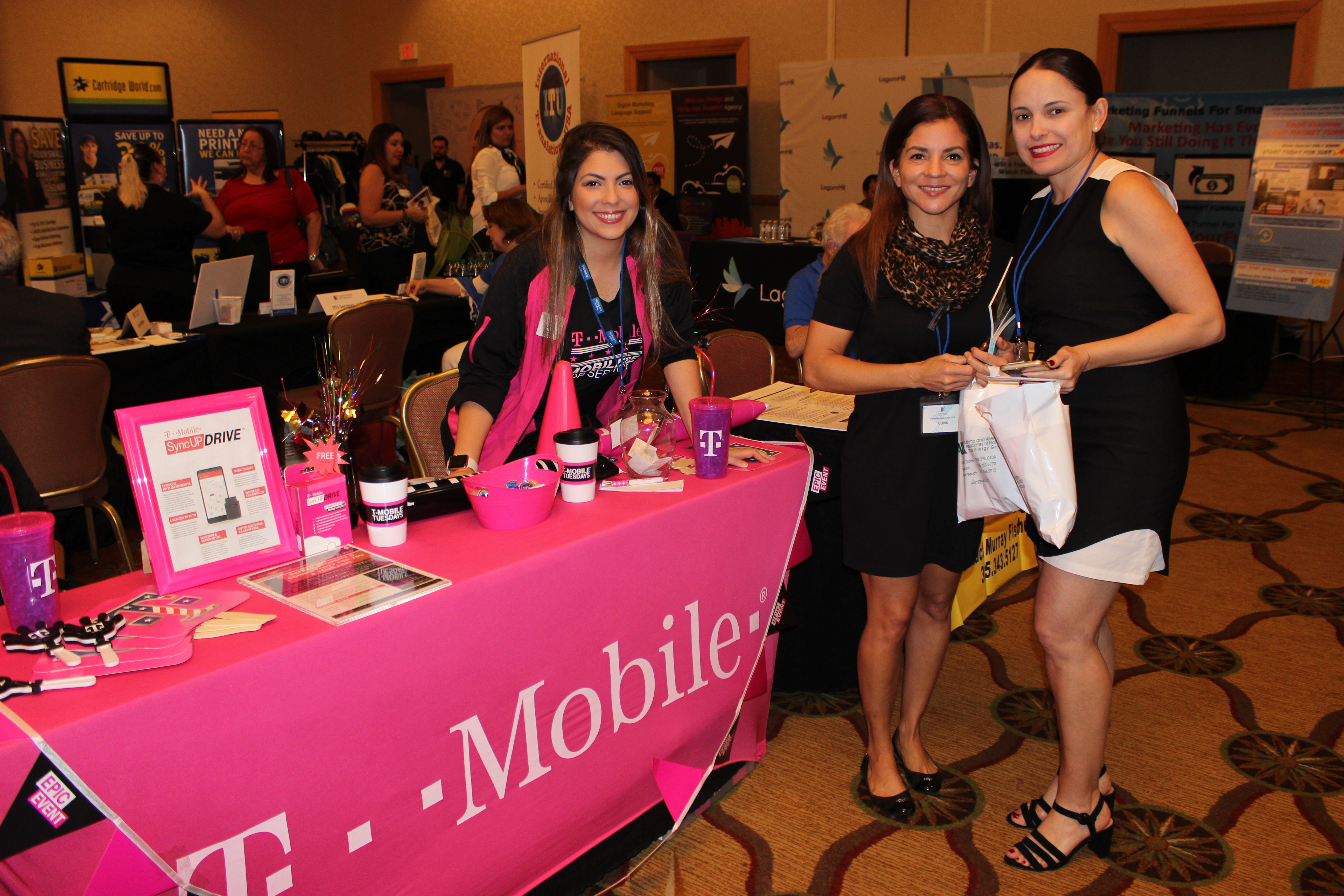T-Mobile representing business in ExpoMiami 2018 hosted by the Doral Chamber of Commerce.