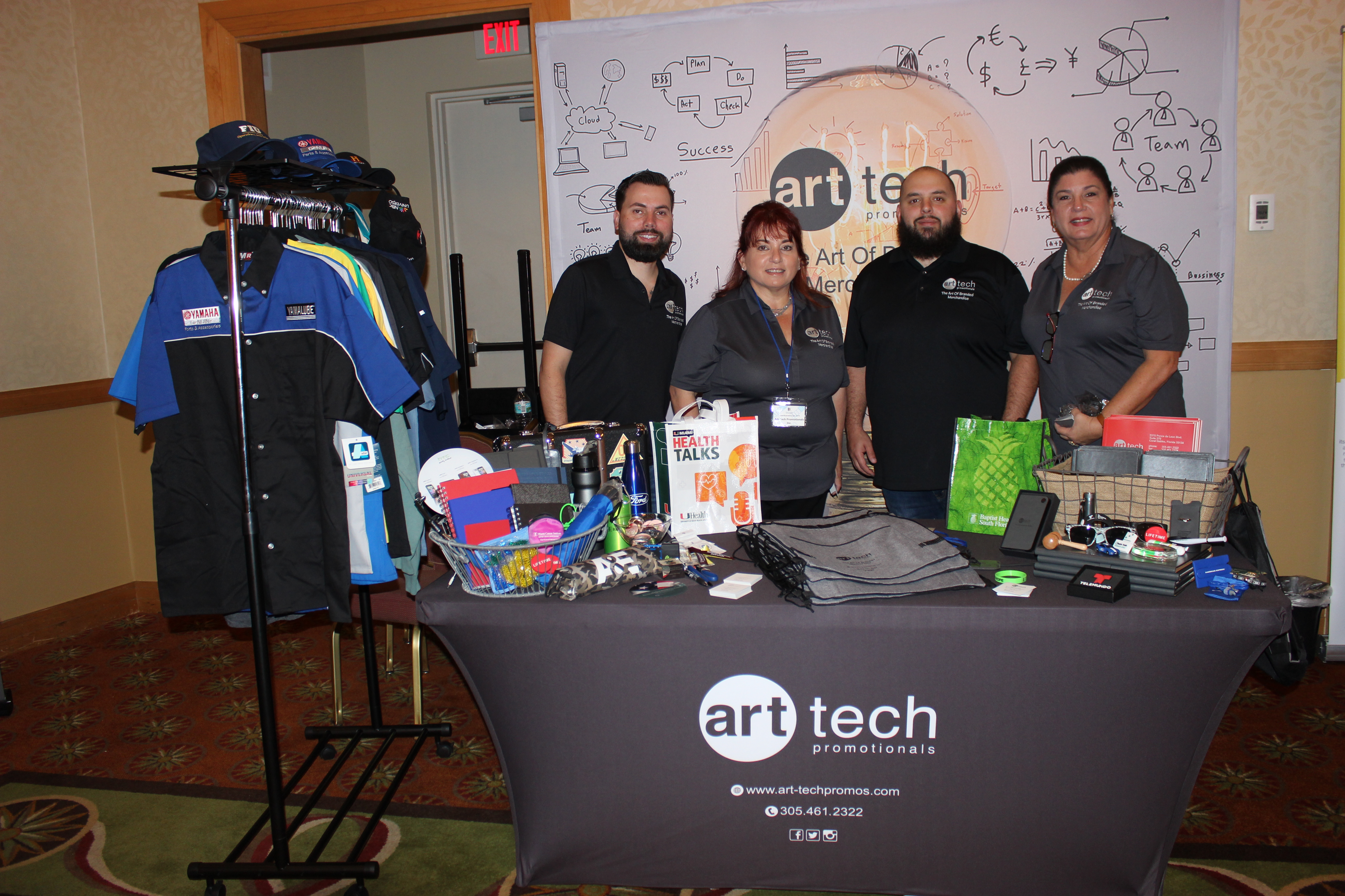 Art Tech Promotionals representing business in ExpoMiami 2018 hosted by the Doral Chamber of Commerce.